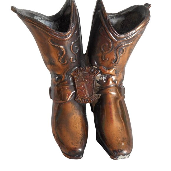 Vtg Metal Copper color Cowboy boots Figurine shelf sitter Niagra Falls Souvenir - Picture 1 of 7
